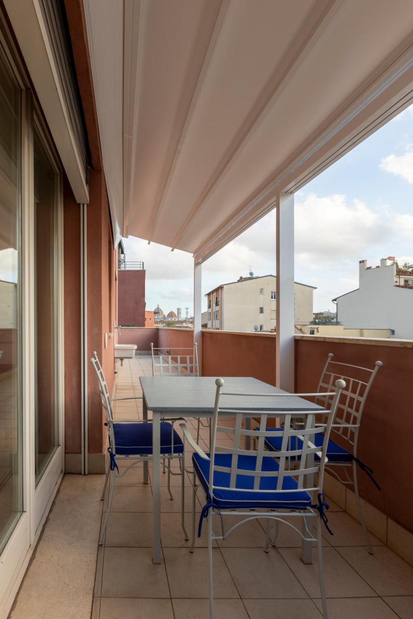 Appartamento Iris -Due Ampie Terrazze Vista Duomo Florença Exterior foto